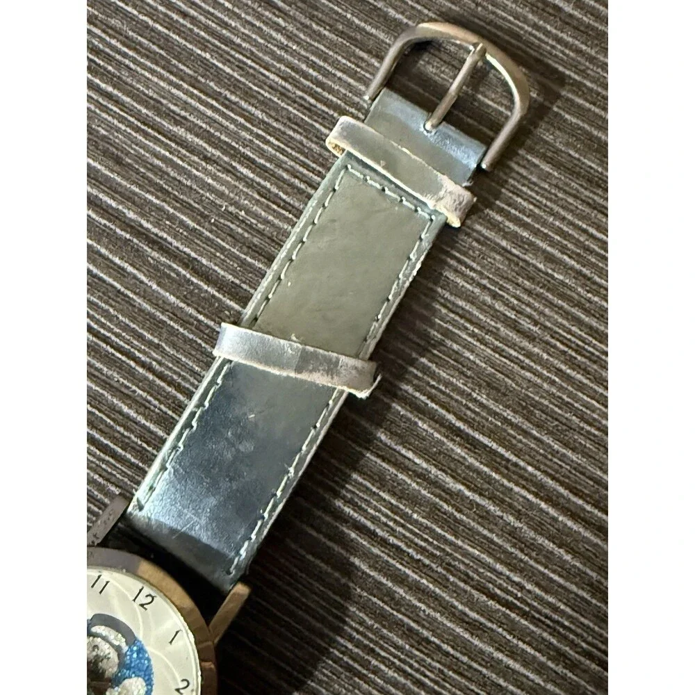 Christmas Snow Man Classic Vintage  Analog Watch New Battery!